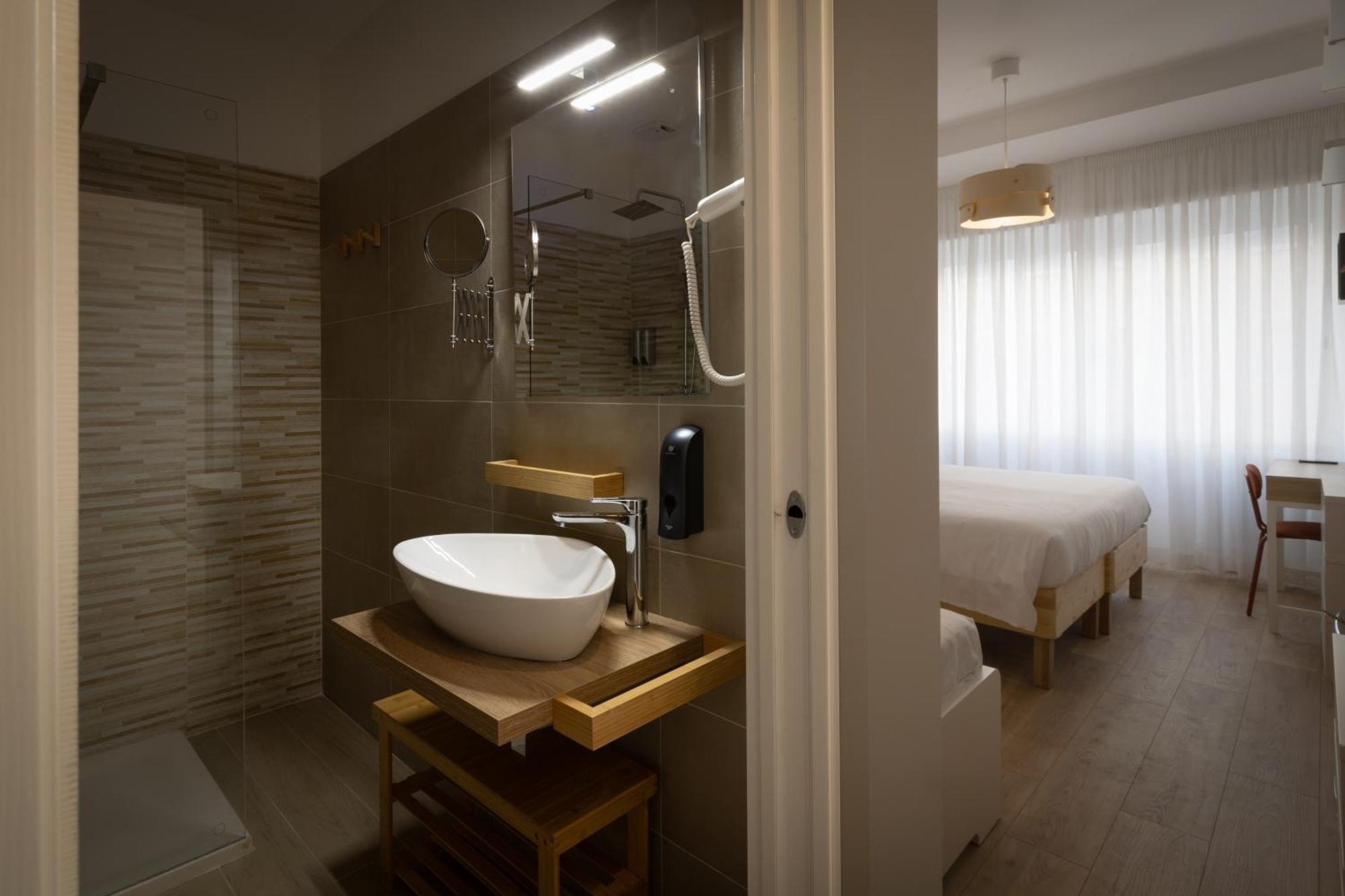 433 Rooms Roma エクステリア 写真